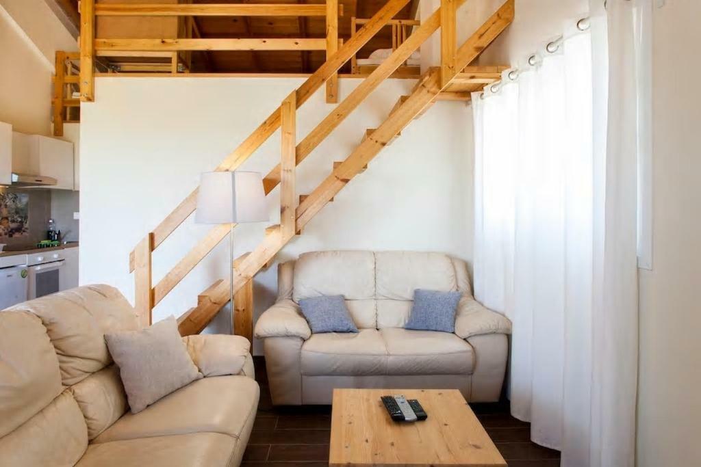 Arion Stables & Apartments 헐소니소스 외부 사진